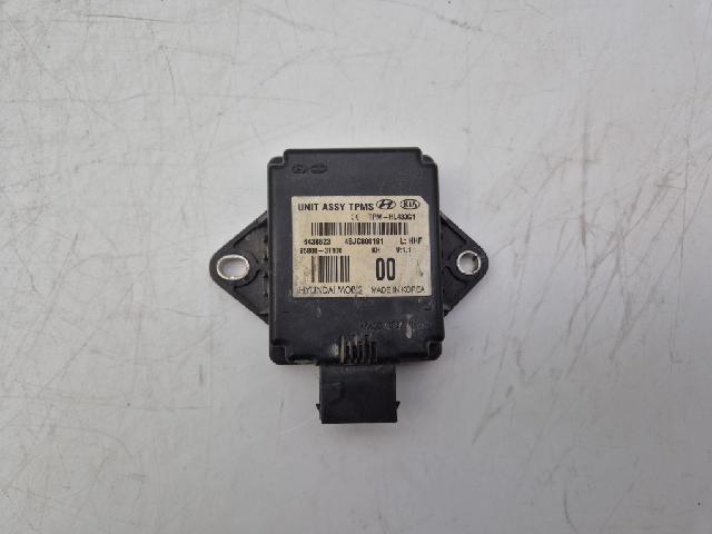 ETACS/BCM Unit  Kia K9