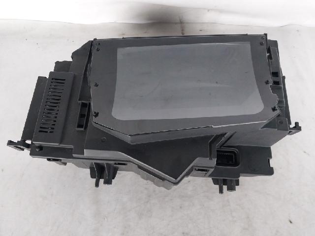 Head-Up Display (HUD)  Kia K9