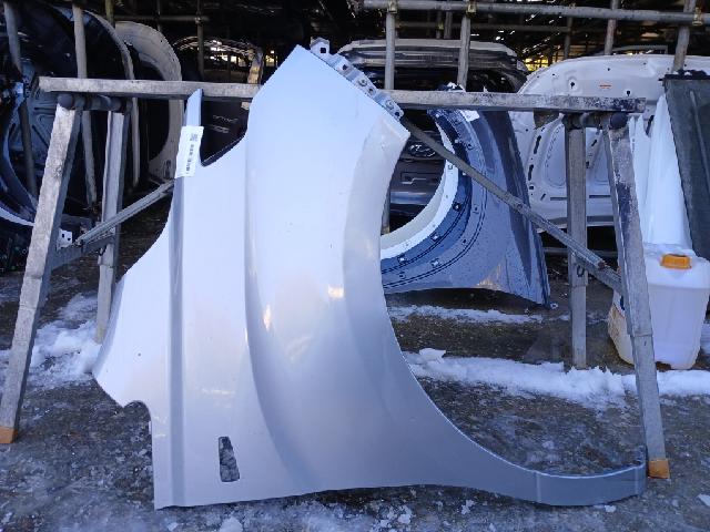 Front Fender (right)  Hyundai The New Grand Starex Urban 9seat