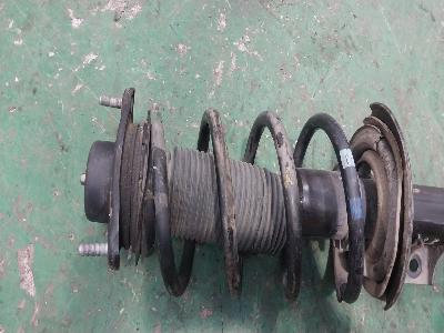 지파츠 자동차 중고부품 546612W800 프론트쇽업쇼버