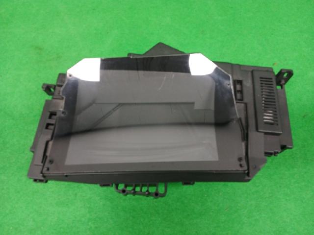 Head-Up Display (HUD)  Kia K9