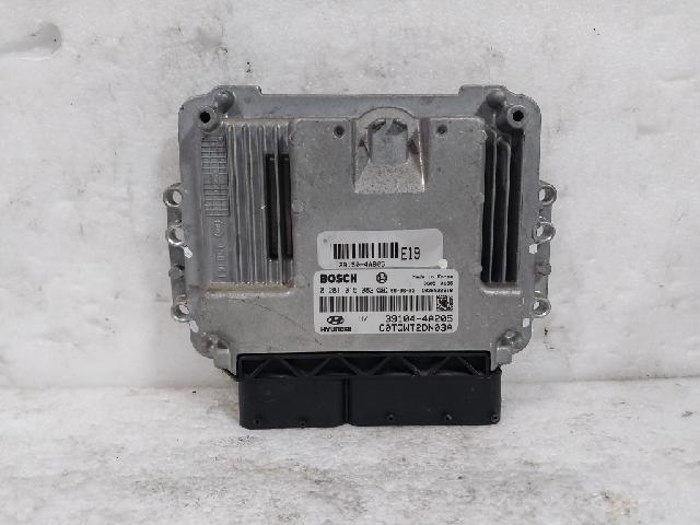 ECU Electronic Control Unit  Hyundai Grand Starex