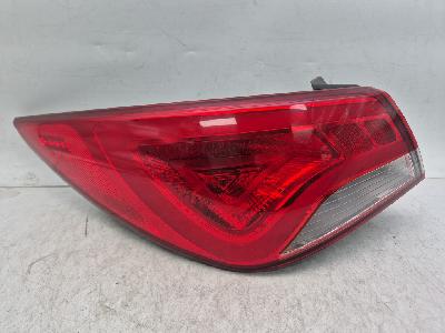 지파츠 자동차 중고부품  컴비네이션램프,후미등,데루등