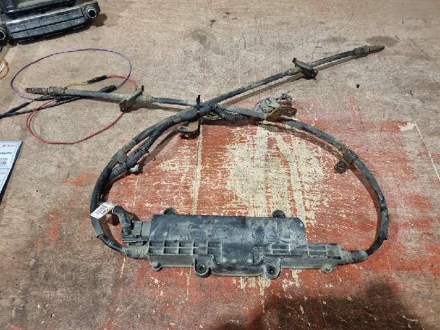 Electric Parking Brake (EPB)  Hyundai Santa Fe DM