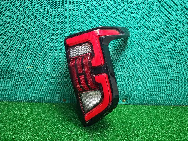 Rear Tail Lamp (right)  KG MOBILITY (SsangYong) Torres 1.5 2WD T5