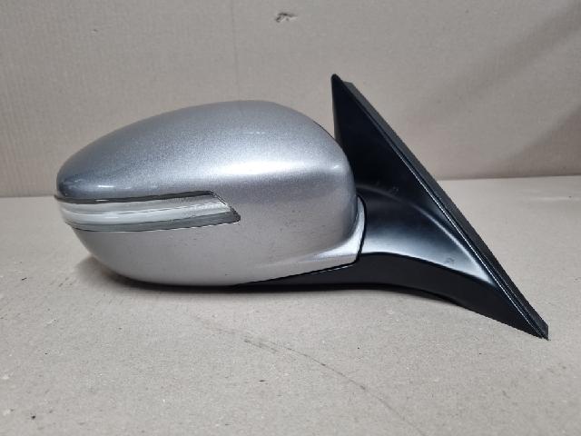 Side Back Mirror (right)  Hyundai Genesis