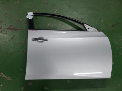 지파츠 자동차 중고부품  프론트도어,앞문짝