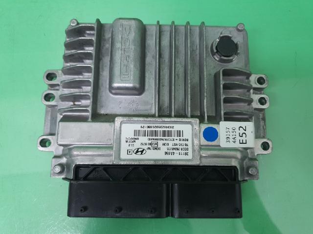 ECU Electronic Control Unit  Hyundai Grand Starex