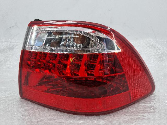 Rear Tail Lamp (right)  Kia Lotze Advance