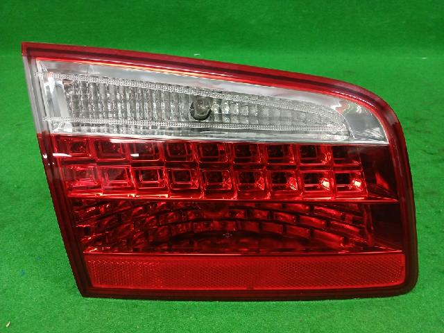 Back Finisher Trunk Light (left)  Kia Lotze Advance