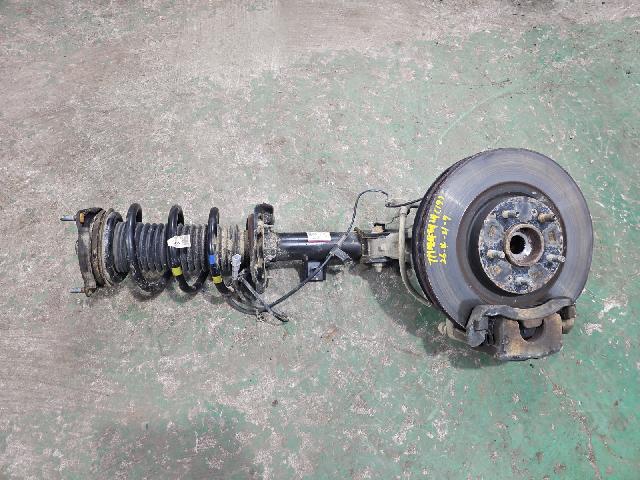 Front Steering Knuckle (left)  Hyundai Santa Fe(TM)