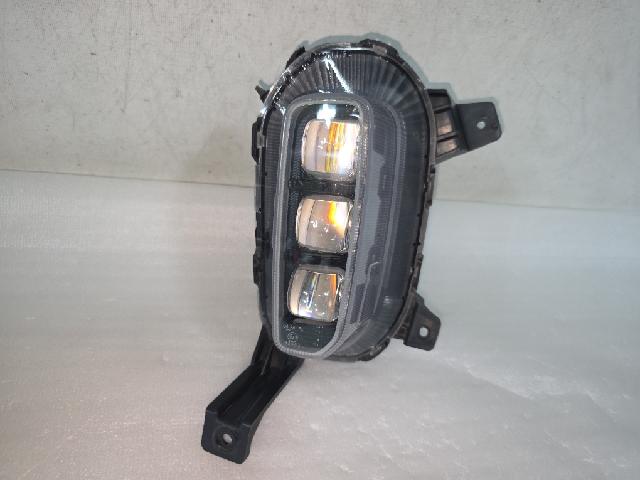 Fog Lamp (left)  Kia Seltos