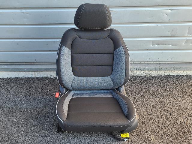 Seats  Chevrolet/GM Daewoo TrailBlazer