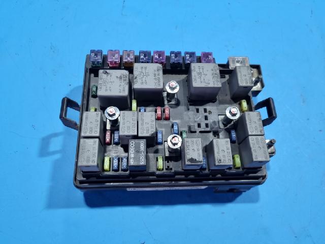 Fuse Box (Engine)  Kia New Sportage