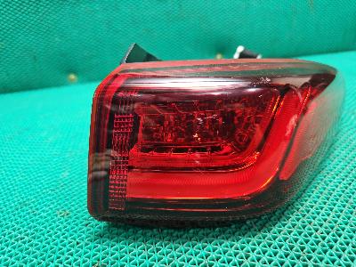 지파츠 자동차 중고부품 92402J9100 컴비네이션램프,후미등,데루등