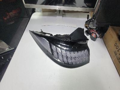 지파츠 자동차 중고부품  컴비네이션램프,후미등,데루등