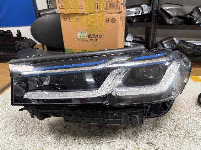 Head Lamp (left)  BMW(BMW) 530i xDrive M Sports Plus