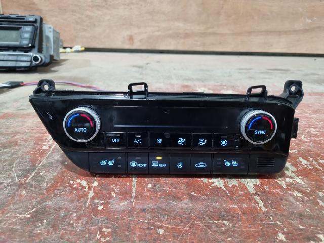 Climate Control Unit  Hyundai Avante 7Series