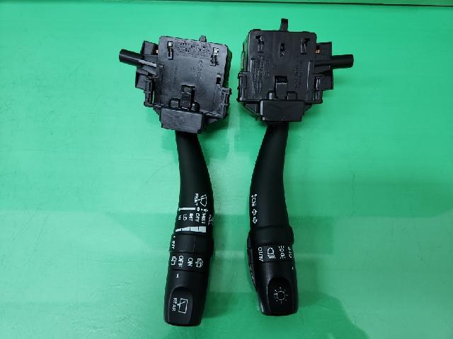 Combination Switch  Hyundai Santa Fe CM