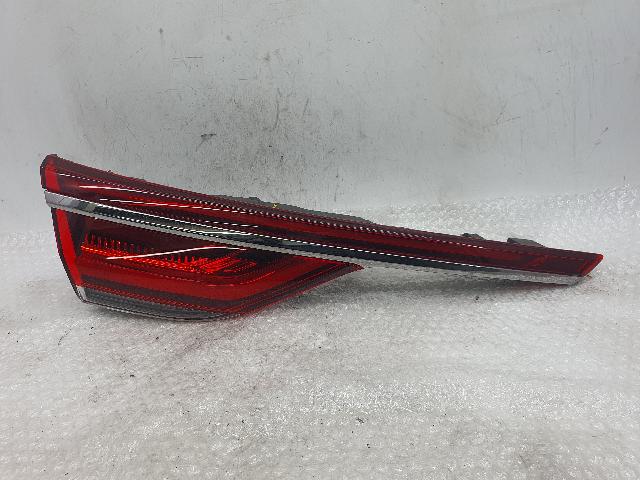 Back Finisher Trunk Light (left)  Renault Samsung The New SM6