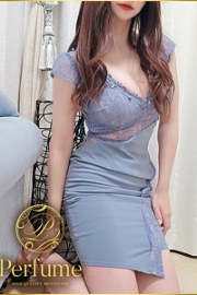 華乃まこ