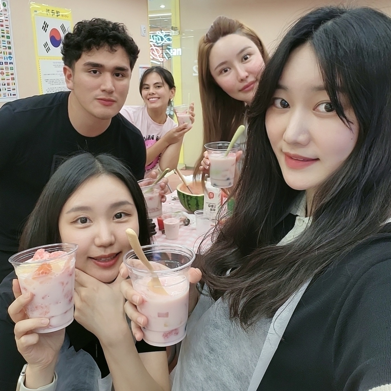 edmKorean Activities [화채만들기]