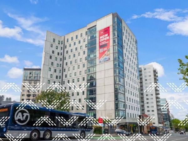 엔젯엘씨, 오클랜드 기숙사 사진