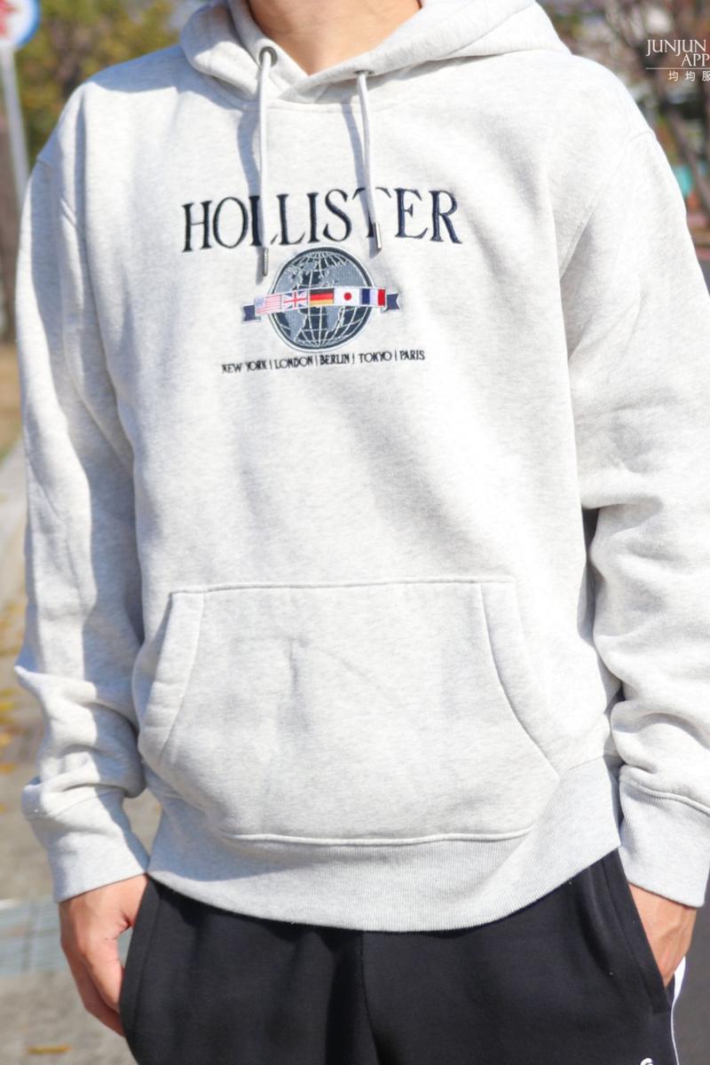 Erin Berg, Author at The Roxbury Latin School - Page 21 of 31, image size:800x1200