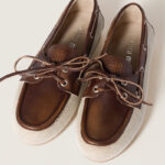 DARK BROWN