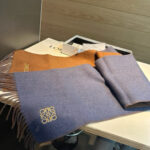 BLUE/BROWN