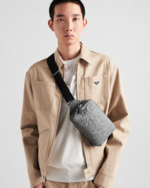 [프라다] 프라다 브리크 사피아노 가죽 백 2VZ106