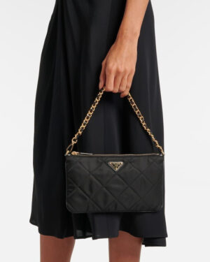 [프라다] 리에디션 1995 체인 리나일론 파우치 1NI054