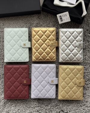 [샤넬] 클래식 여권지갑 AP3791 (6 Color)