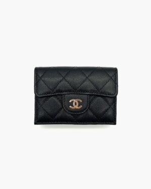 [샤넬] 클래식 스몰 플랩 3단 반지갑 캐비어 AP0230