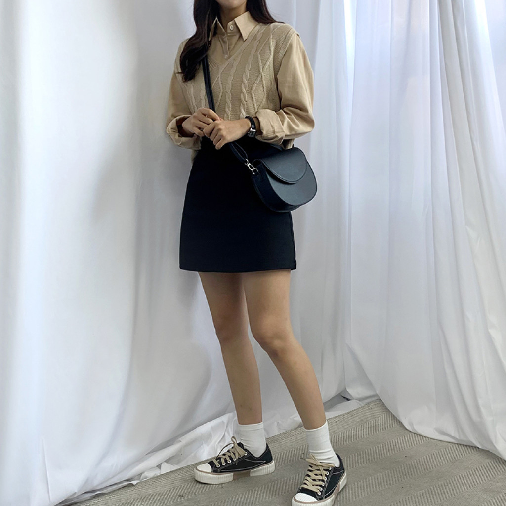민소매 모델 착용 이미지-S1L22