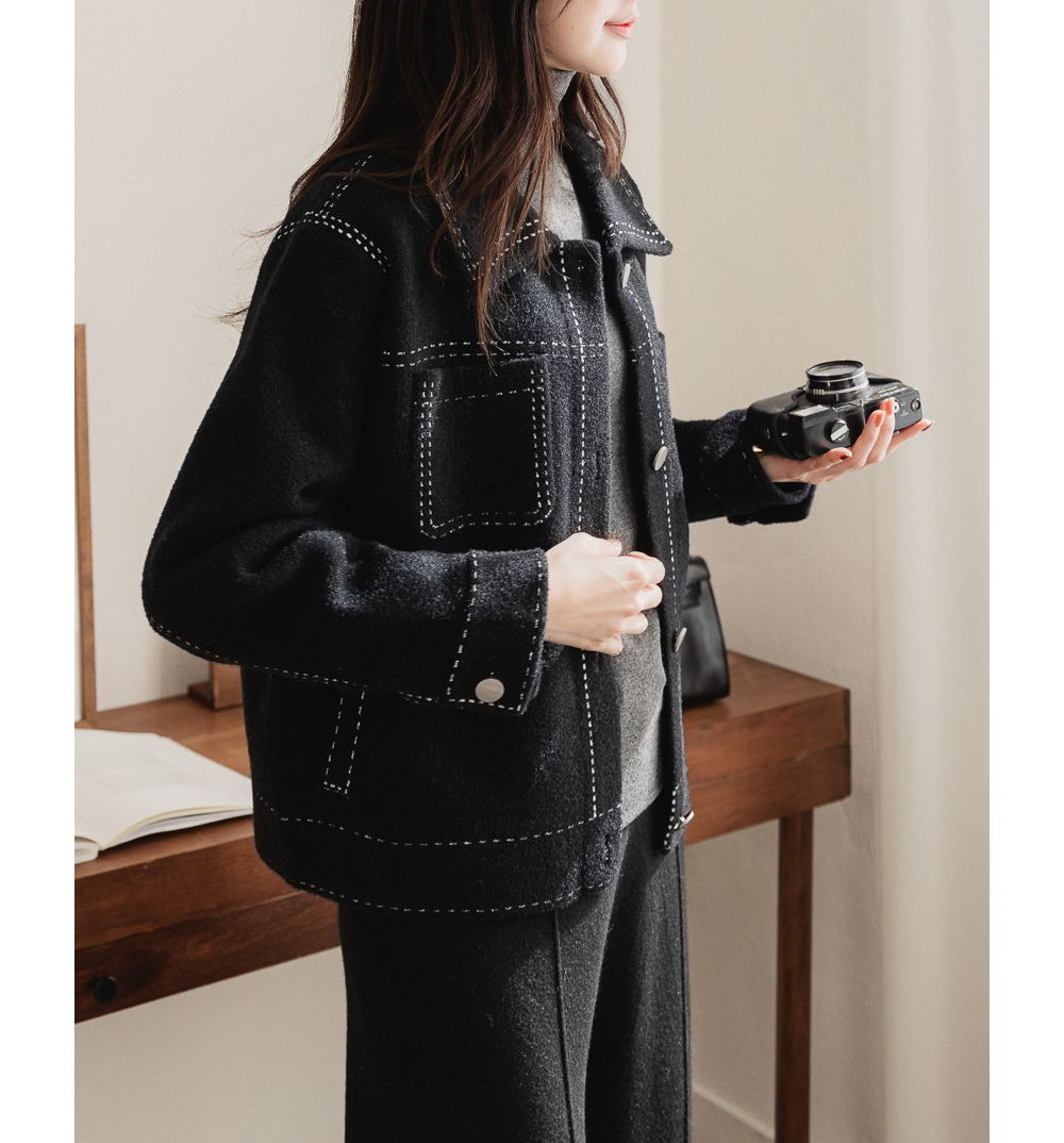 재킷 모델 착용 이미지-S23L32