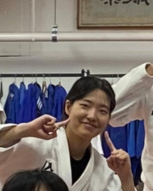 슬라이드 이미지 1