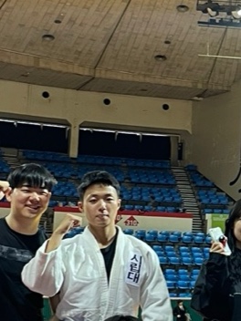 슬라이드 이미지 1