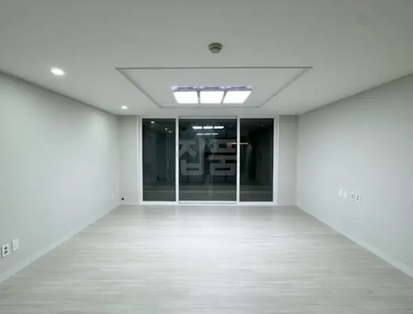 광주 북구 두암동 현대2차아파트 매매 3억500만원 매물 이미지